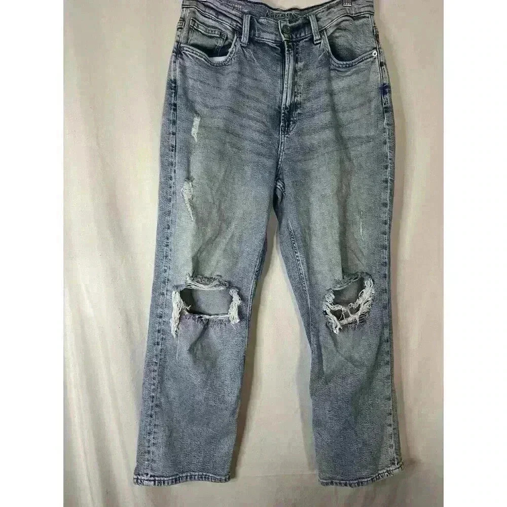 Arizona Jeans Co High-Rise Vintage Straight junior‎ size 11 Light wash